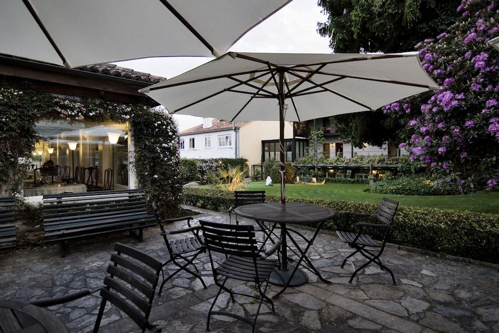 Hotel Virxe Da Cerca By Pousadas De Compostela Santiago de Compostela Luaran gambar